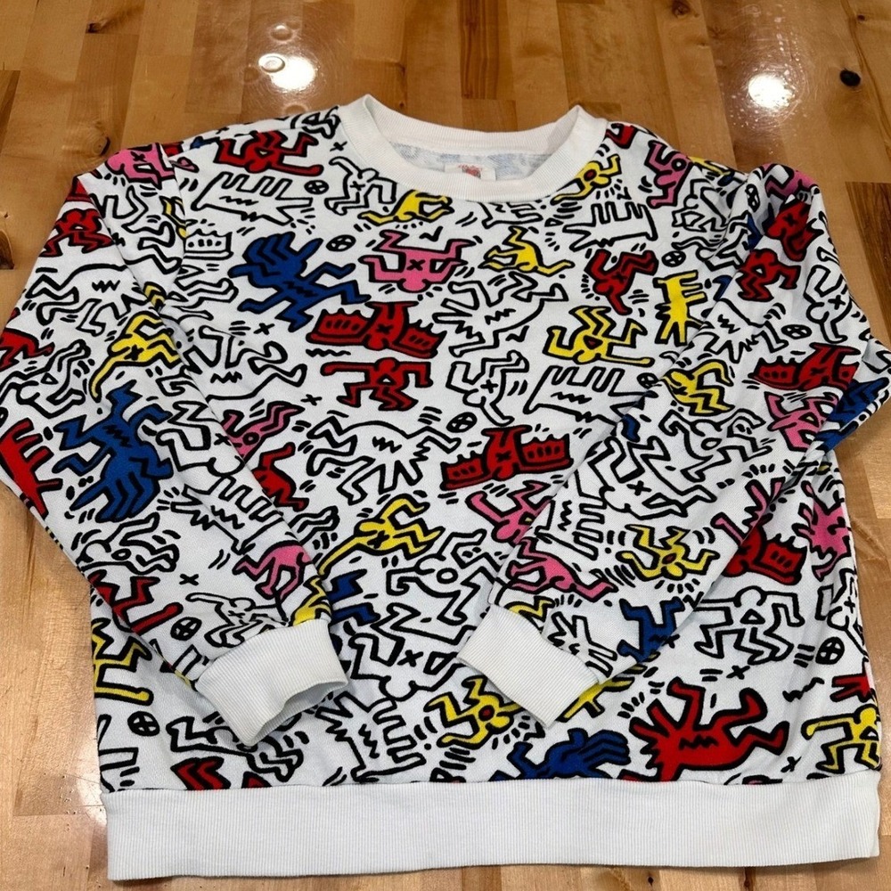 Forever 21 Keith Haring Sweatshirt Women Small White AOP Excellent Pop Art Crew - Picture 1 of 7